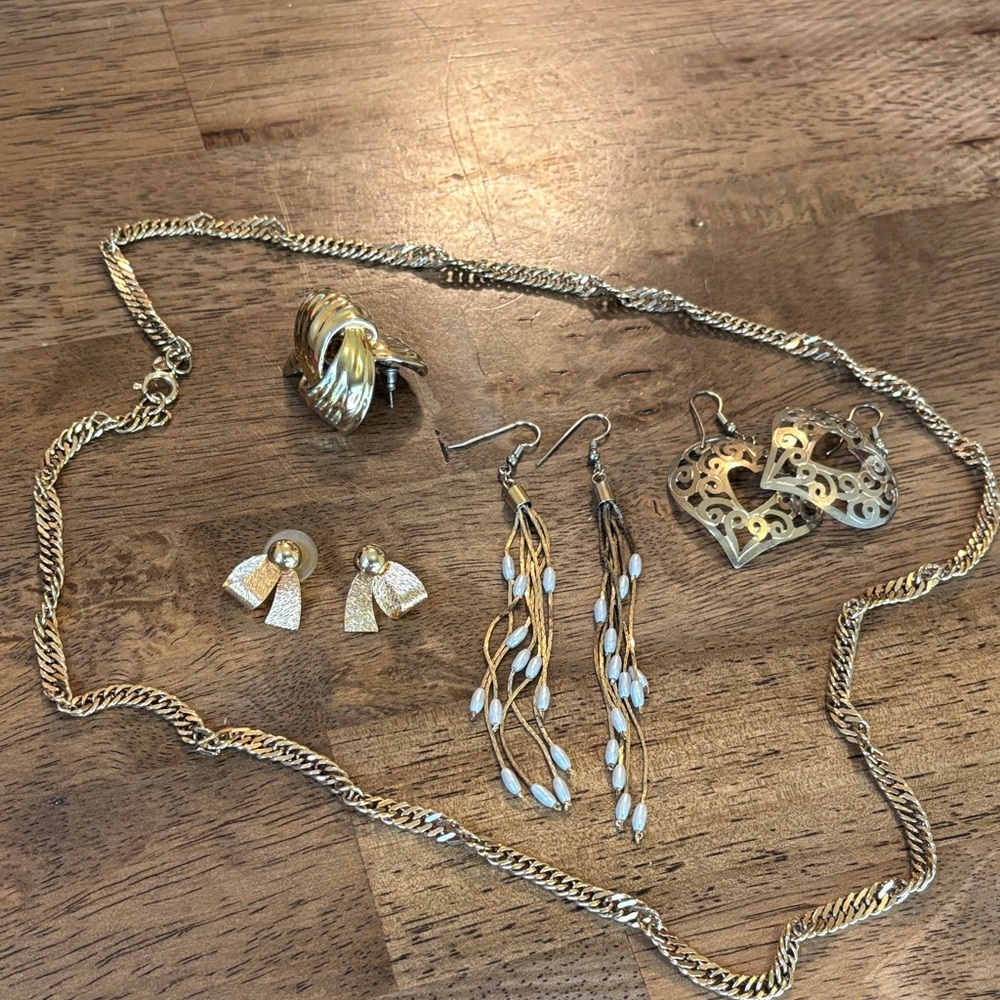 Vintage jewelry
